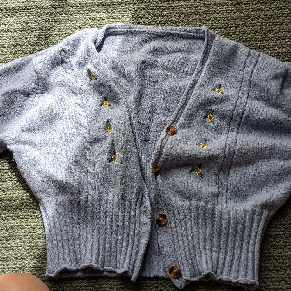 Cute Floral sweater